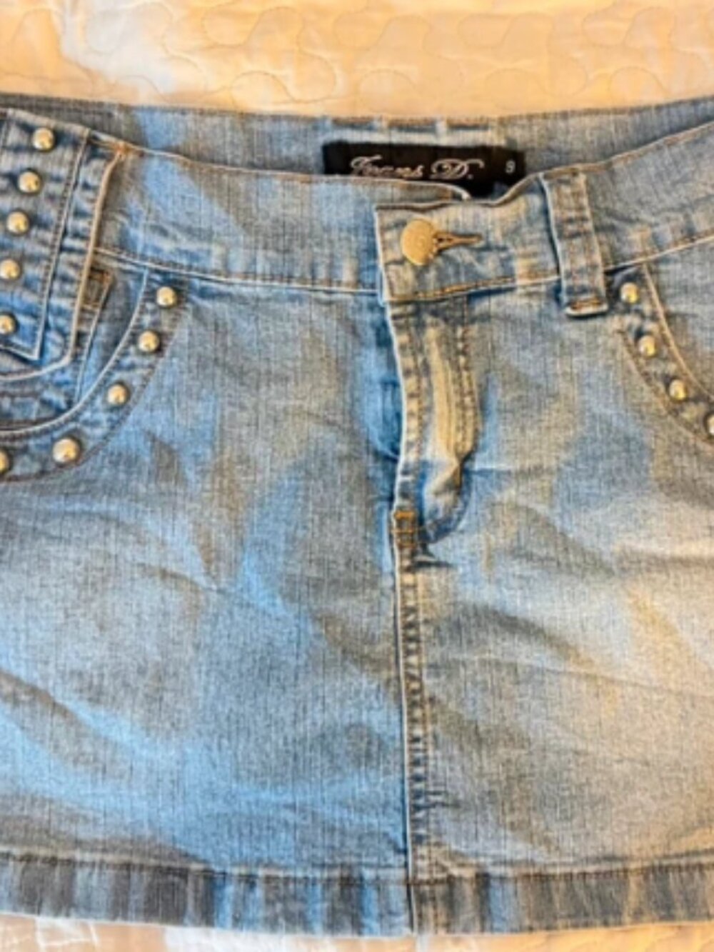 Jeans D. Riveted denim short skirt